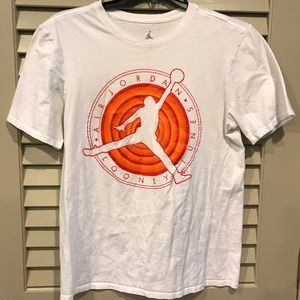 Jordan | Shirts | Jordan X Looney Tunes White Tshirt Mens Medium | Poshmark